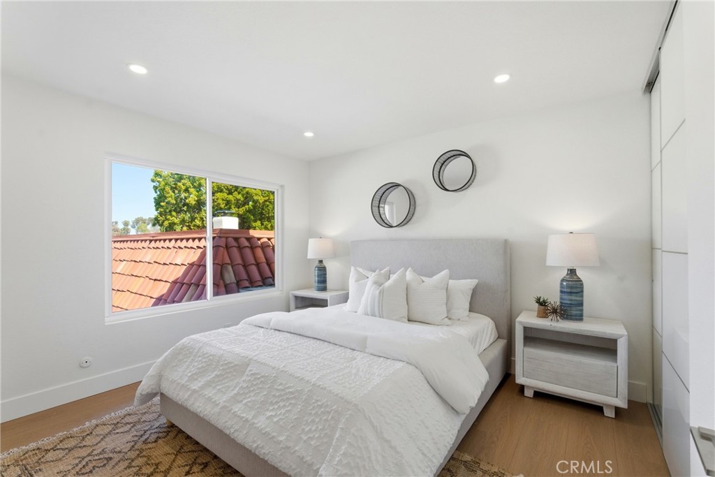 41 Seton Road Irvine, CA 92612 - Photo 30 of 51 Third bedroom