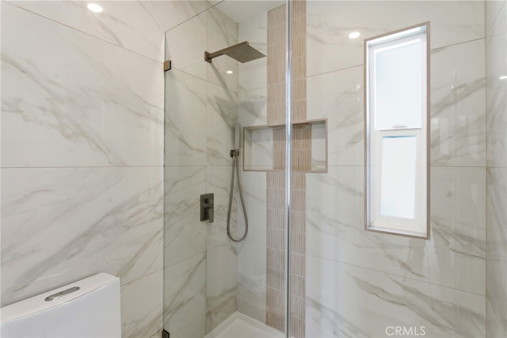 41 Seton Road Irvine, CA 92612 - Photo 32 of 51