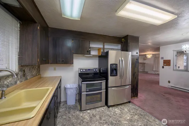 $359,999 | 1133 Ashley Way, Moses Lake, WA 98837