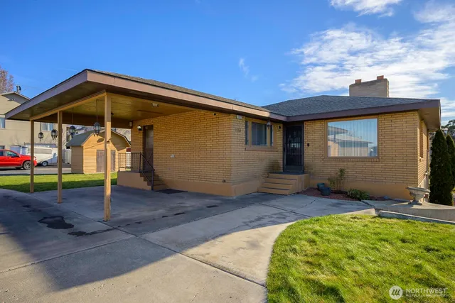$359,999 | 1133 Ashley Way, Moses Lake, WA 98837