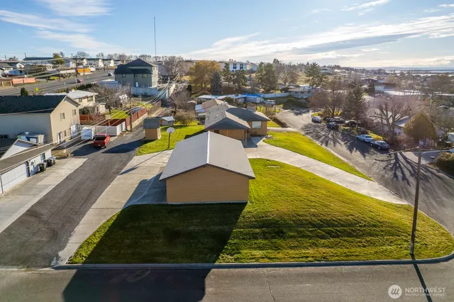 $359,999 | 1133 Ashley Way, Moses Lake, WA 98837