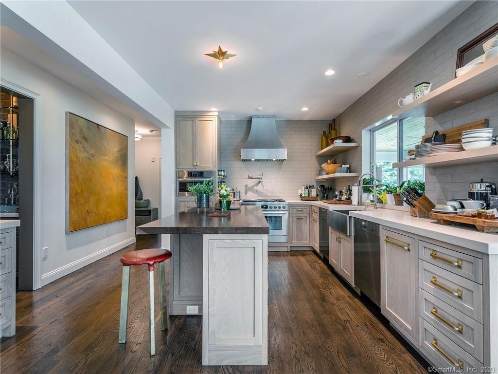 220 Painter Hill Road Roxbury, CT 06783 - Photo 11 of 40 2 dishwashers, Sub Zero side by side with glass door, walk in pantry