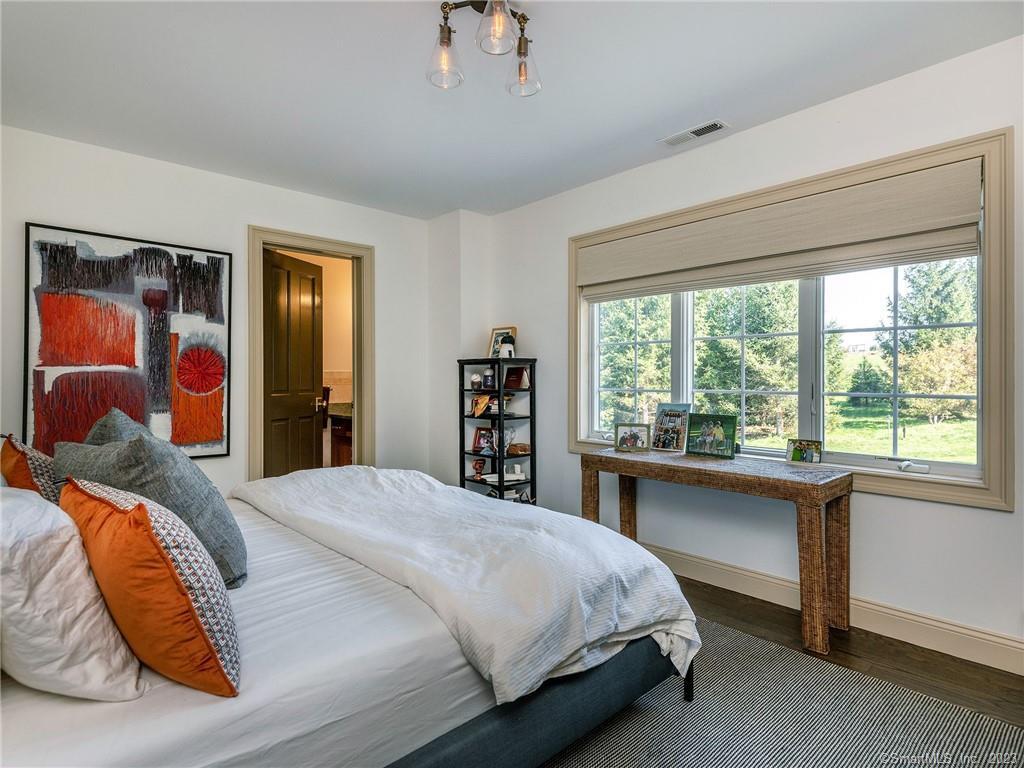 220 Painter Hill Road Roxbury, CT 06783 - Photo 27 of 40 3rd Upstairs Bedroom, En-suite Bath Walk In Closet