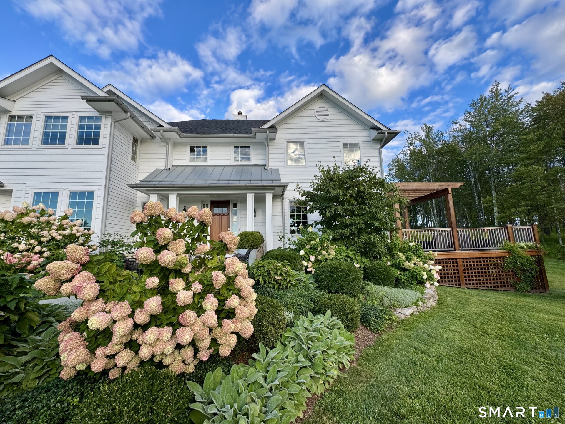 220 Painter Hill Road Roxbury, CT 06783 - Photo 3 of 40