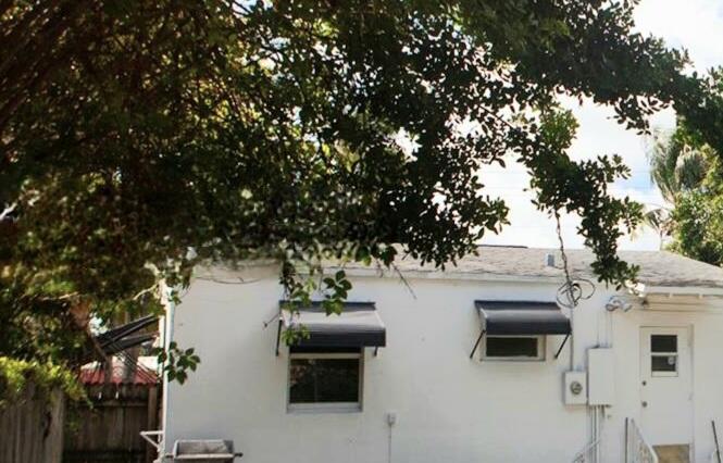 1821 Harding Street, Unit 12 Hollywood, FL 33020 - Photo 4 of 14 a view of balcony with furniture