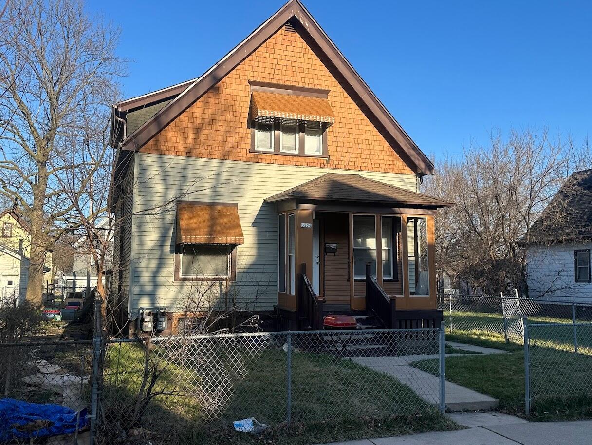 3204 North 14th St  