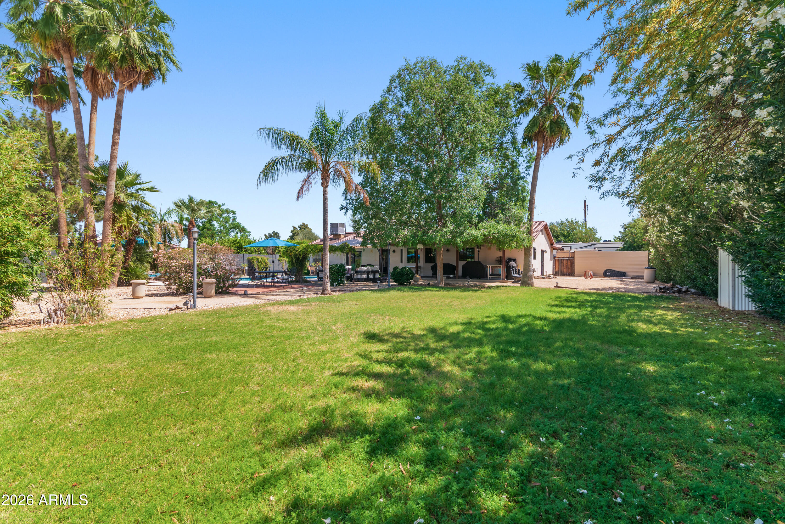 19216 North 29th Street Phoenix, AZ 85050 - Photo 27 of 42 Large Grassy Area