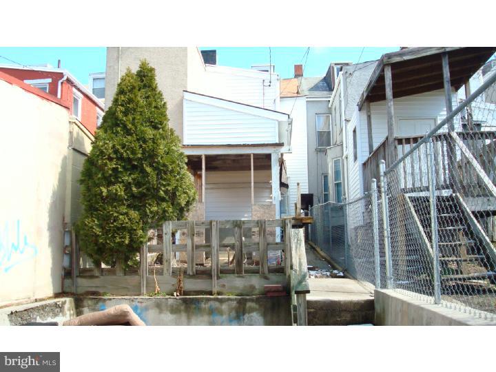 818 Locust Street Reading, PA 19604 - Photo 3 of 18 Gallery Image 3