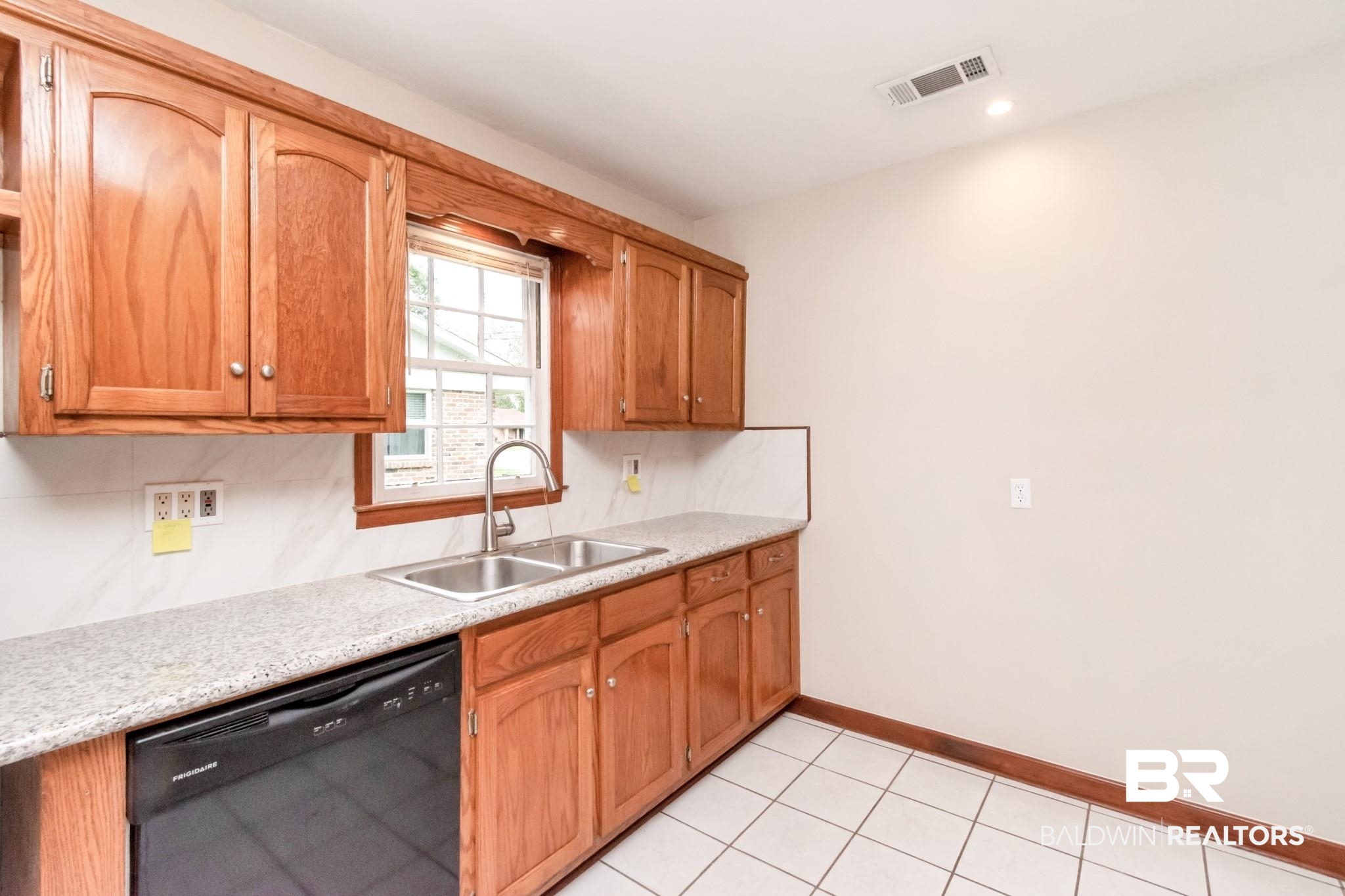 22 West Chadwick Drive Mobile, AL 36606 - Photo 14 of 24