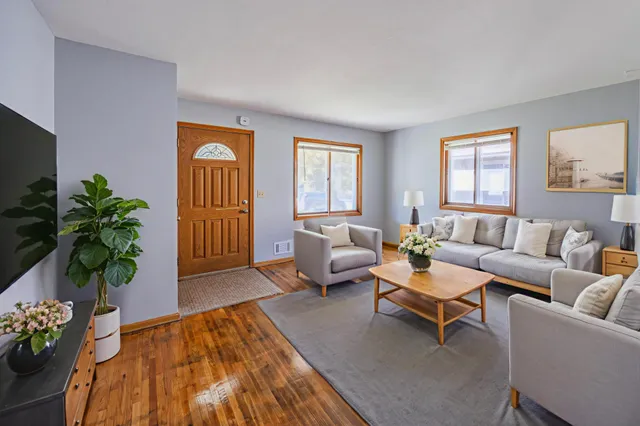 $599,900 | 5749 Xerxes Avenue South, Minneapolis, MN 55410