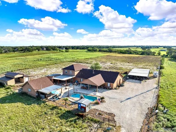 $795,000 | 10470 Farm To Market Road 539, Sutherland Springs, TX 78161