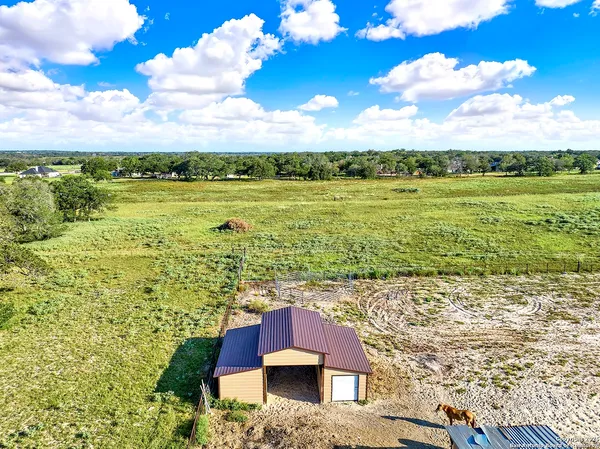 $795,000 | 10470 Farm To Market Road 539, Sutherland Springs, TX 78161