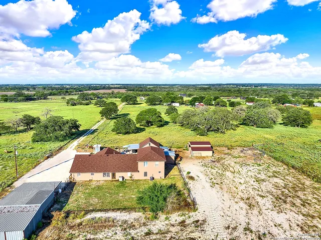 $799,000 | 10470 Farm To Market Road 539, Sutherland Springs, TX 78161