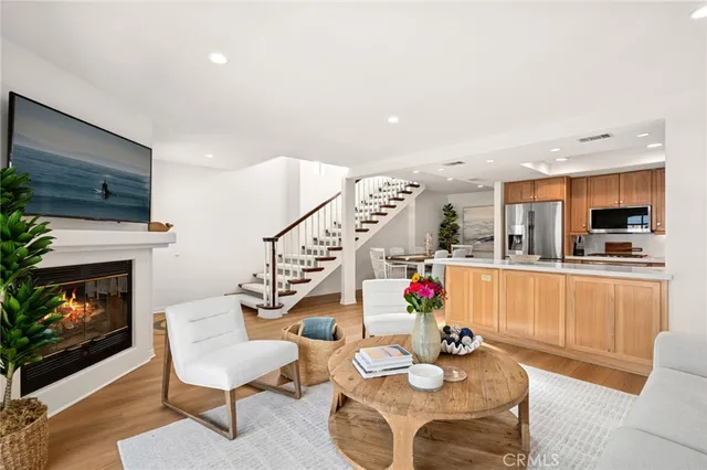 $18,500 | 117 Marine Avenue, Newport Beach, CA 92662