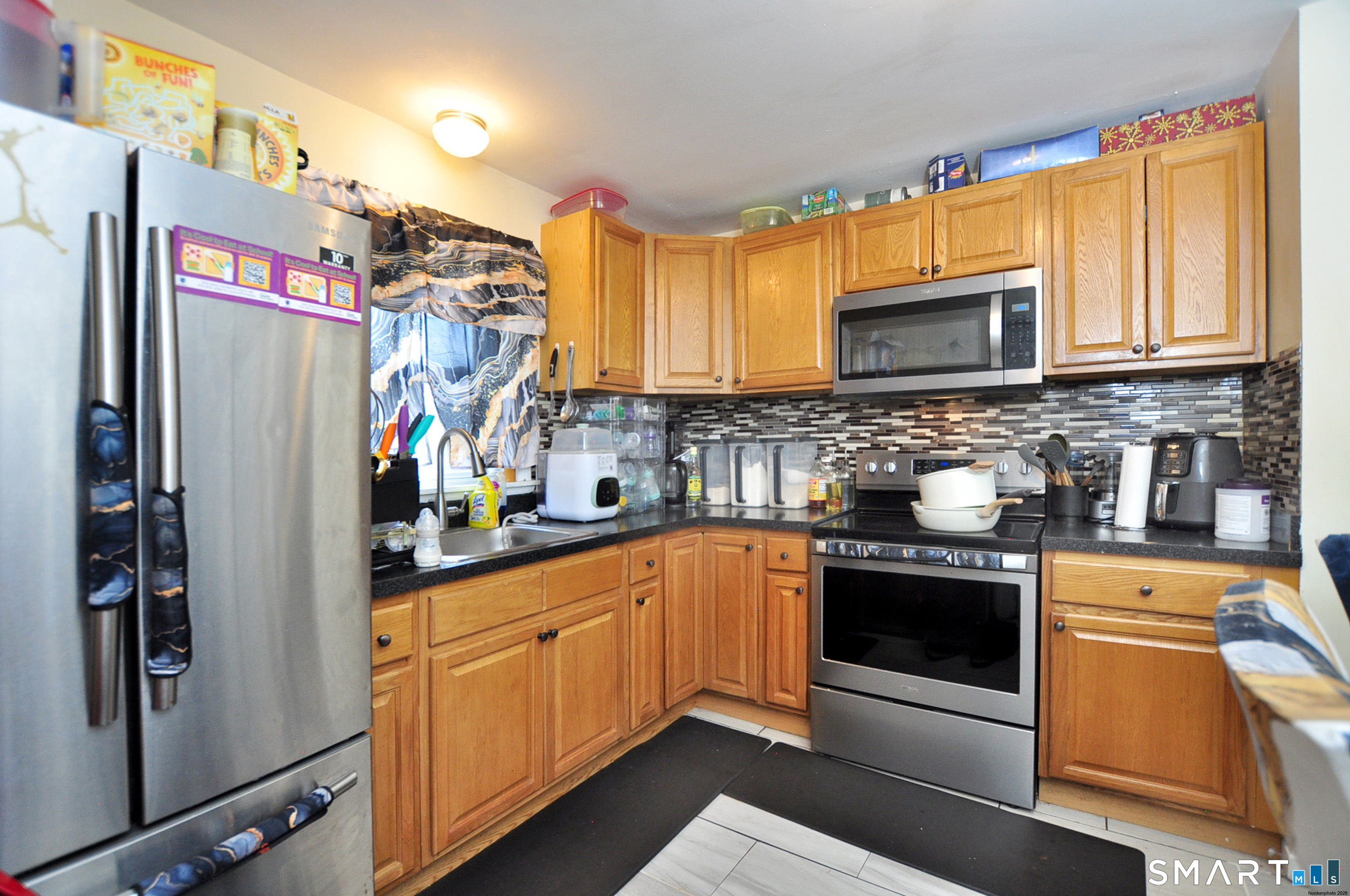 24 Garden Street Meriden, CT 06451 - Photo 6 of 35