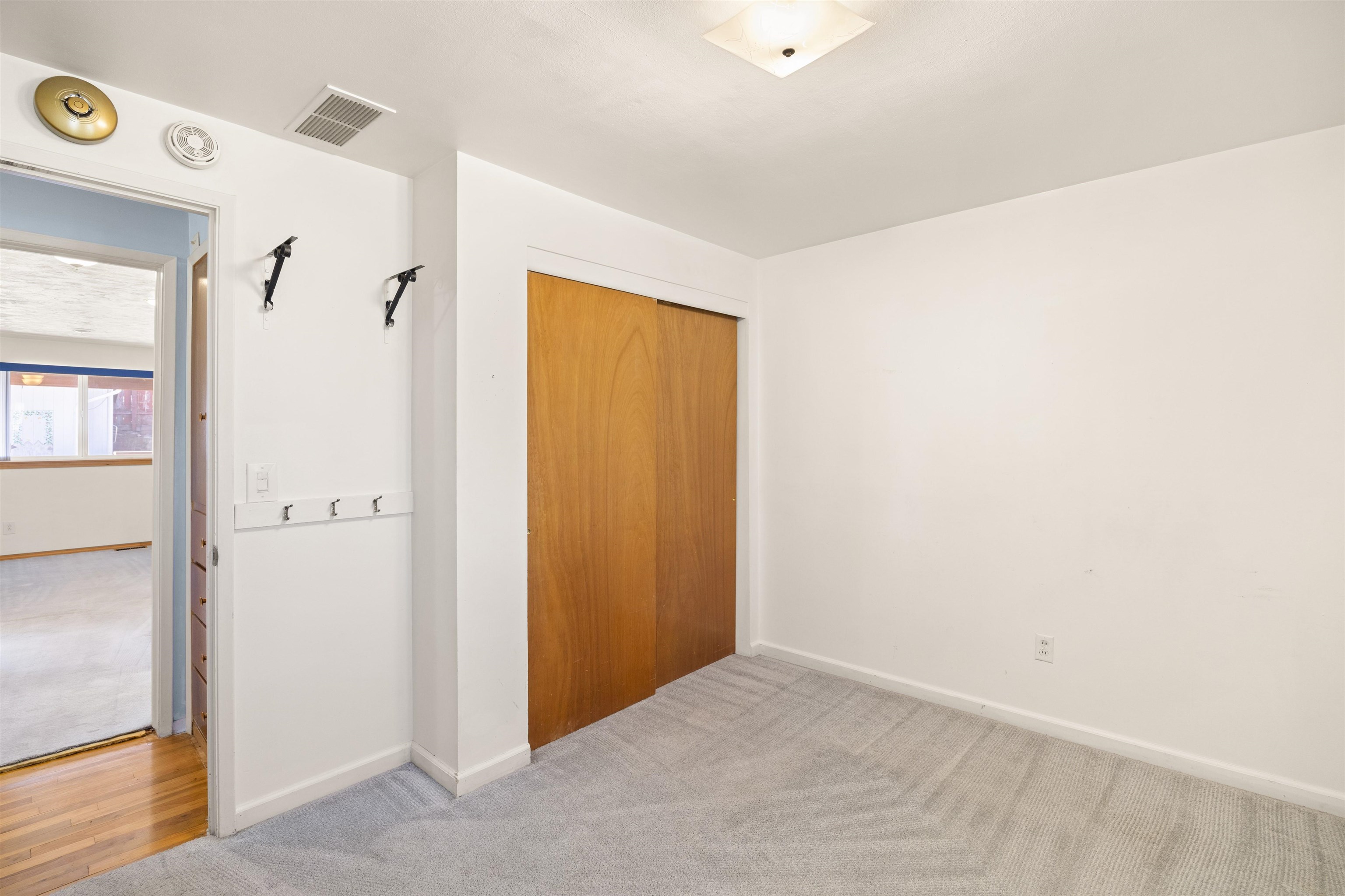 122 East Cozza Drive Spokane, WA 99208 - Photo 12 of 21 Gallery Image 12