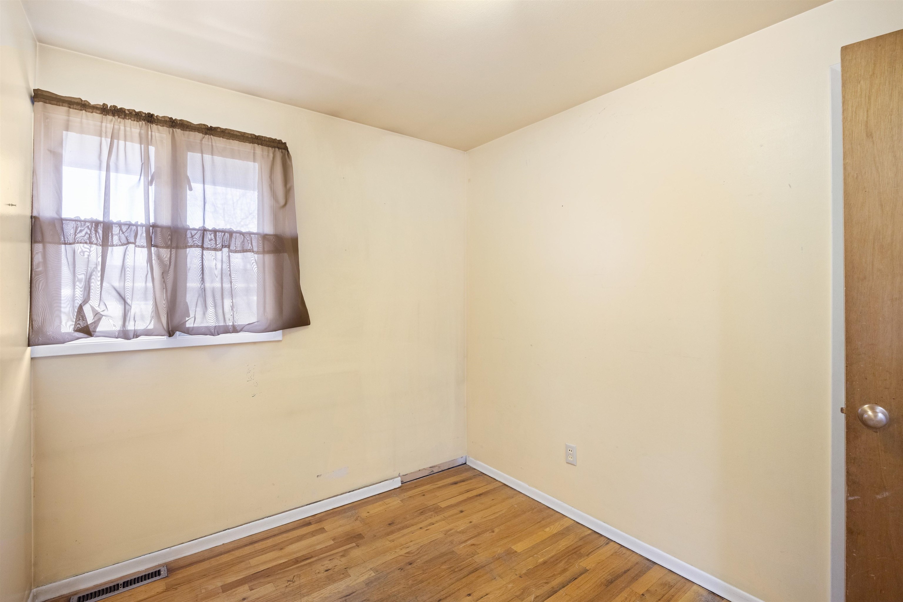 122 East Cozza Drive Spokane, WA 99208 - Photo 14 of 21 Gallery Image 14