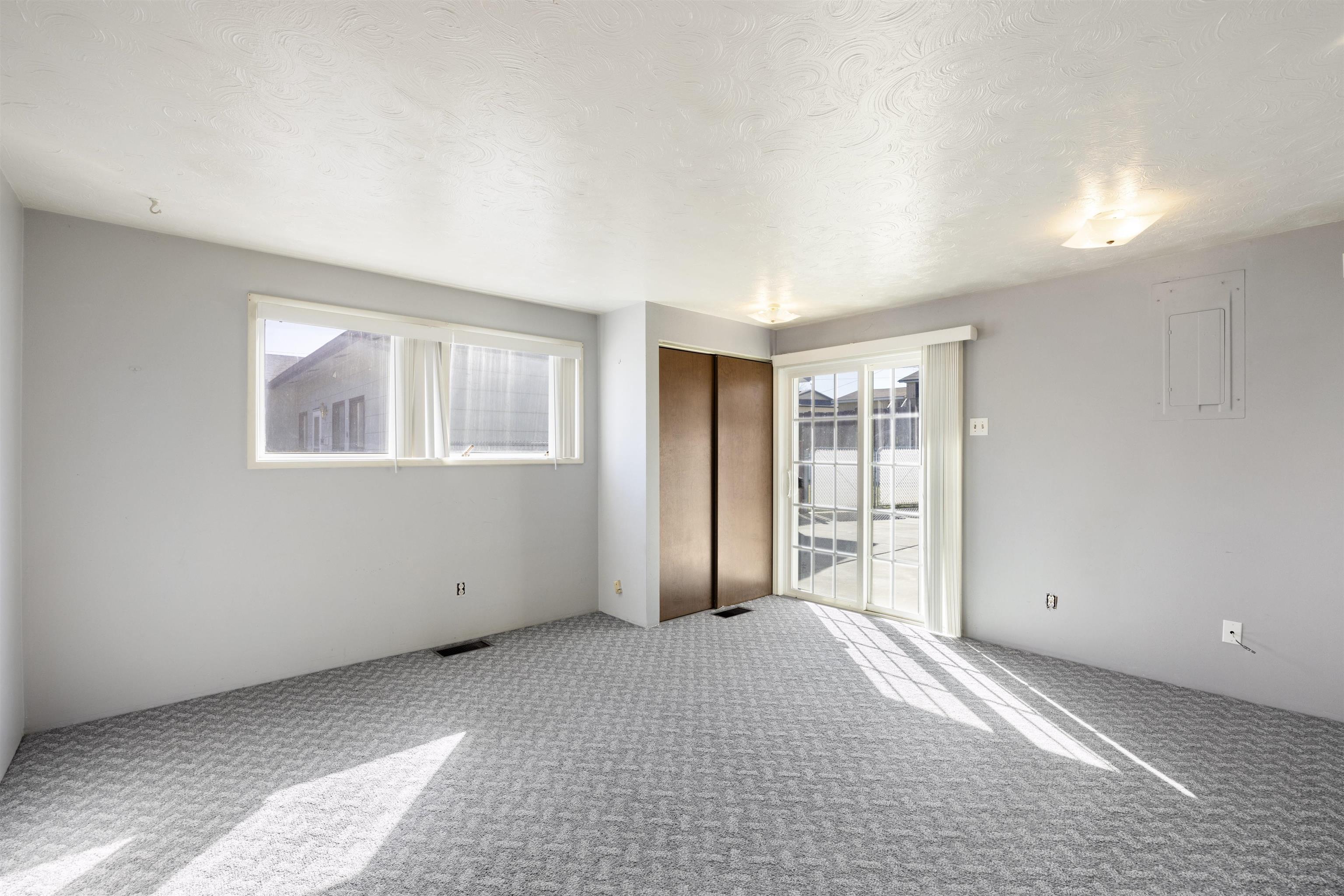 122 East Cozza Drive Spokane, WA 99208 - Photo 15 of 21 Gallery Image 15
