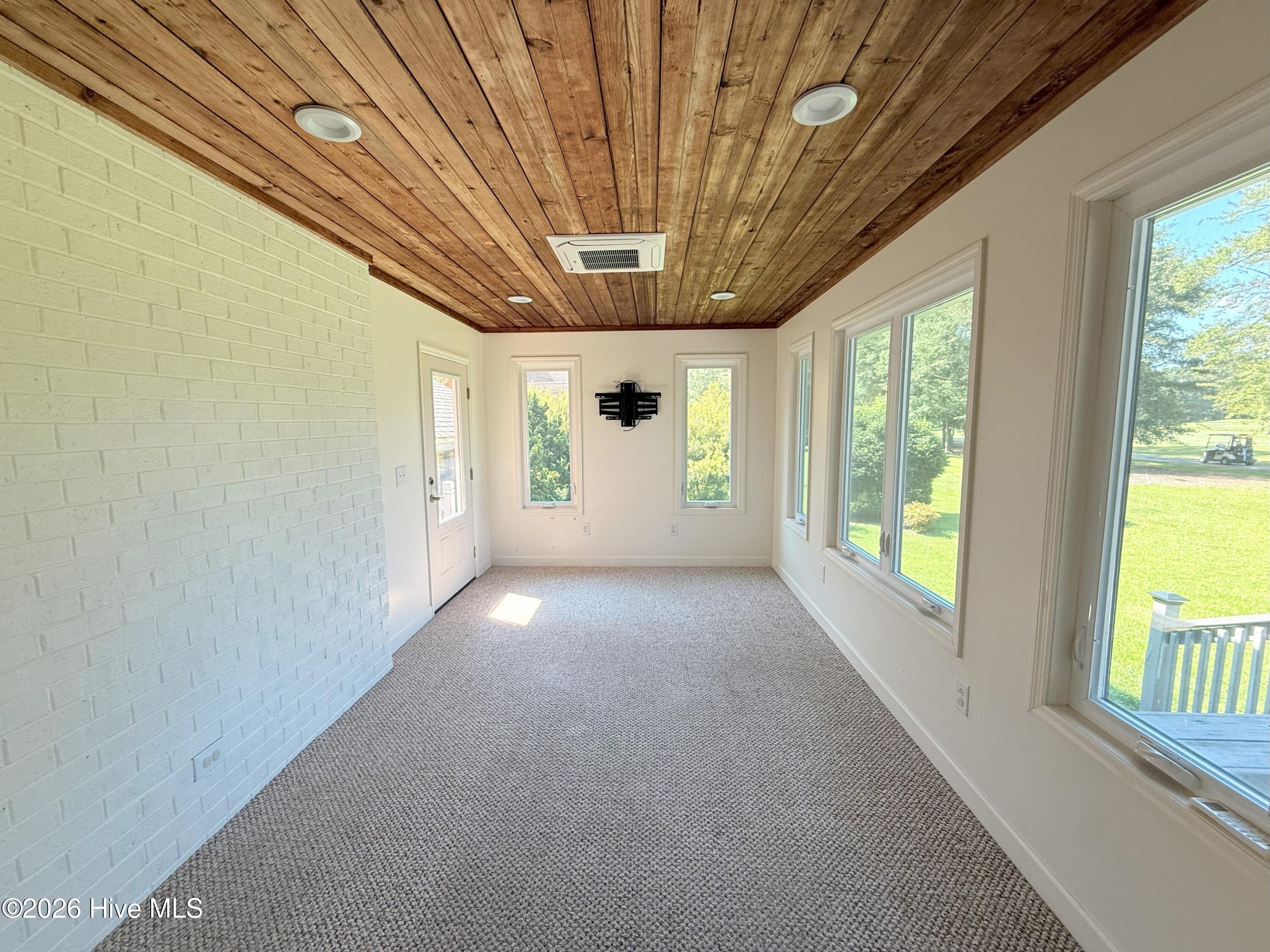 3305 Peppercorn Road New Bern, NC 28562 - Photo 11 of 41 Carolina Room