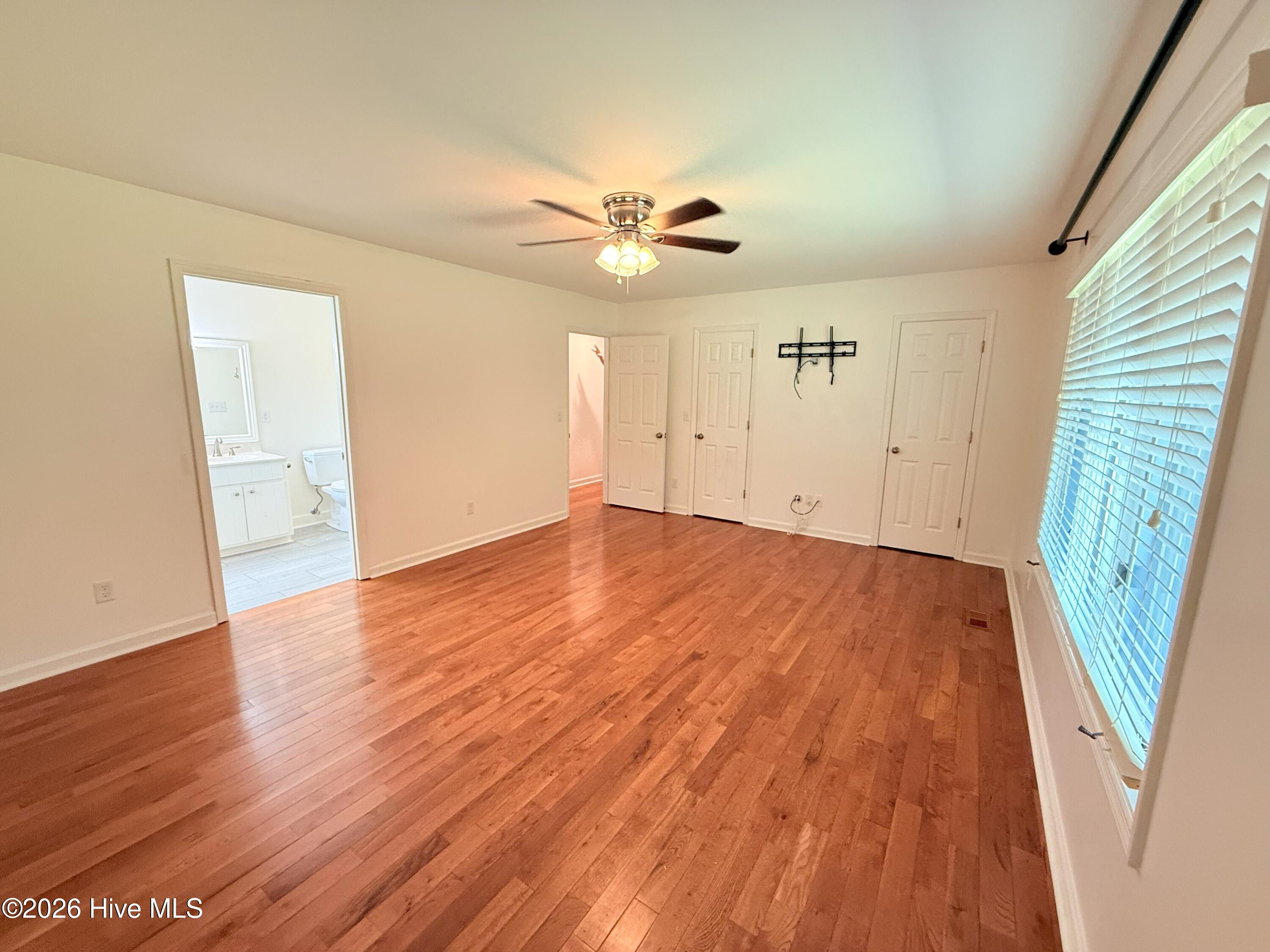 3305 Peppercorn Road New Bern, NC 28562 - Photo 16 of 41 Primary Suite