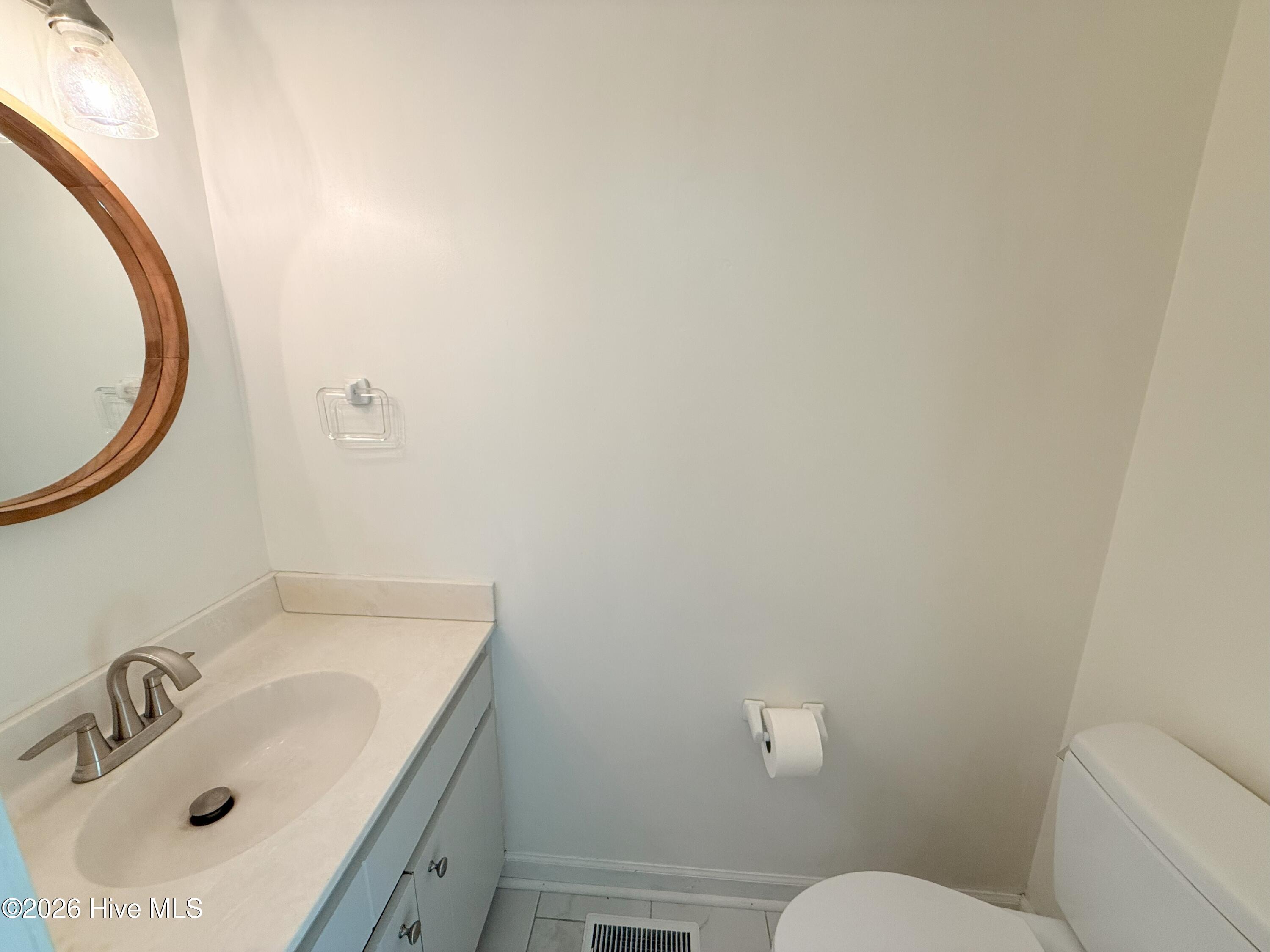 3305 Peppercorn Road New Bern, NC 28562 - Photo 23 of 41 Half Bath