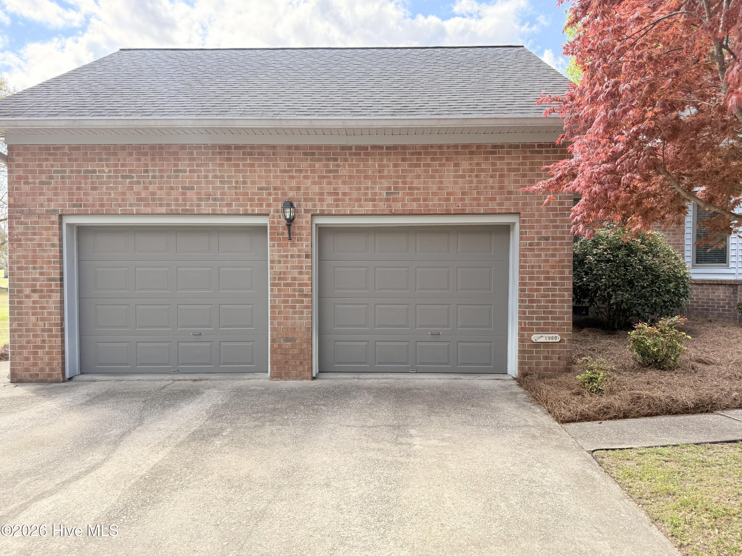 3305 Peppercorn Road New Bern, NC 28562 - Photo 35 of 41 Two Car Garage