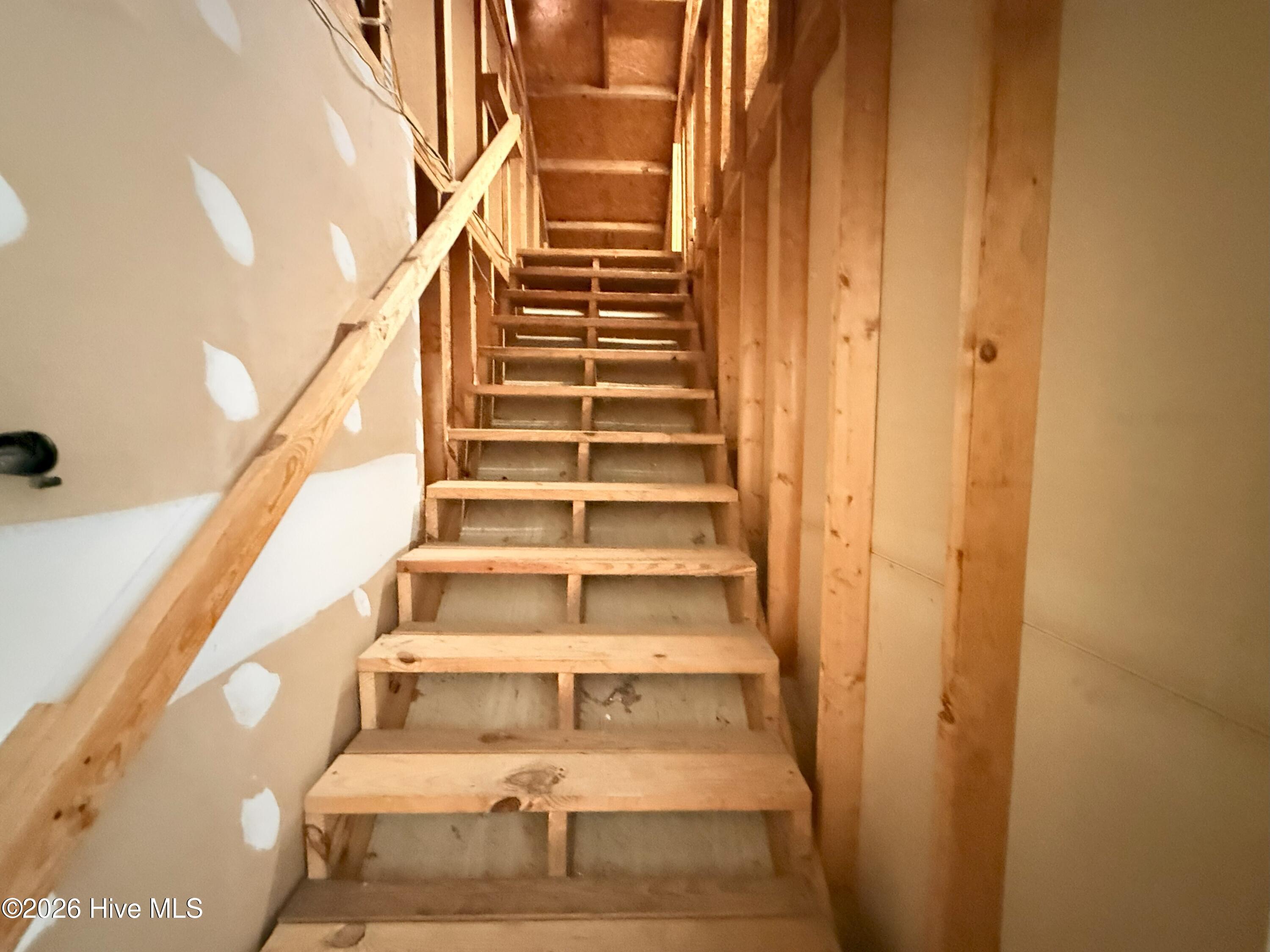 3305 Peppercorn Road New Bern, NC 28562 - Photo 37 of 41 Walk Up Attic Storage