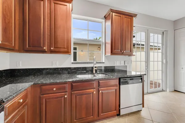 $3,500 | 709 Dakota Drive, Jupiter, FL 33458