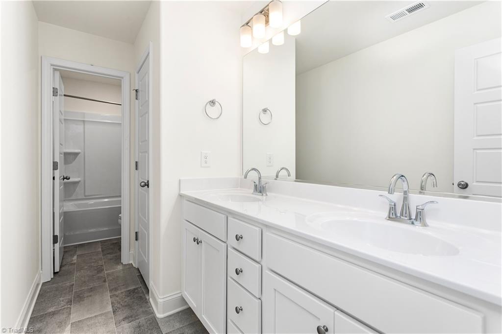 1929 Darrell Drive Graham, NC 27253 - Photo 32 of 41