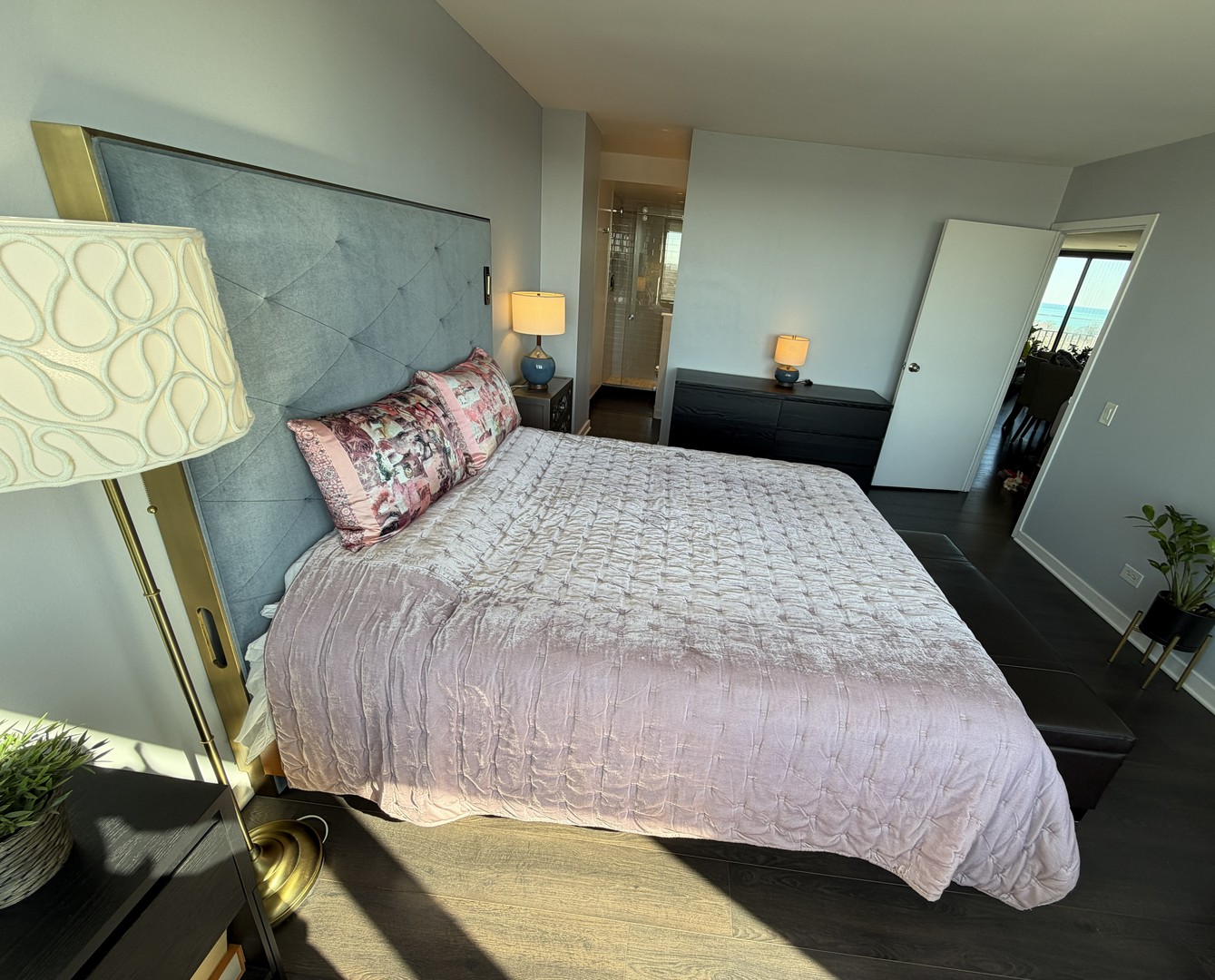 5320 North Sheridan Road, Unit 1502 Chicago, IL 60640 - Photo 27 of 35 Gallery Image 27