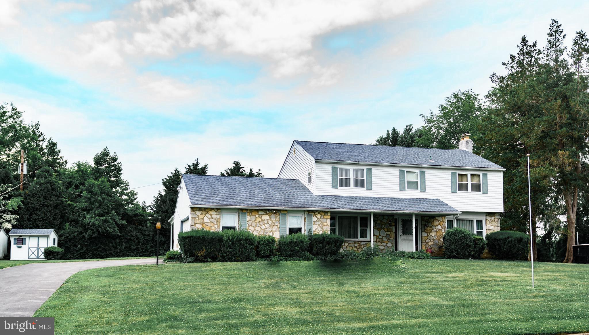 2426 Steven Road Huntingdon Valley, PA 19006 - Photo 3 of 24 Front view