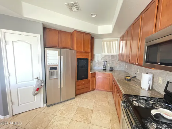 $3,750 | 7303 North 14th Street, Unit 10, Phoenix, AZ 85020