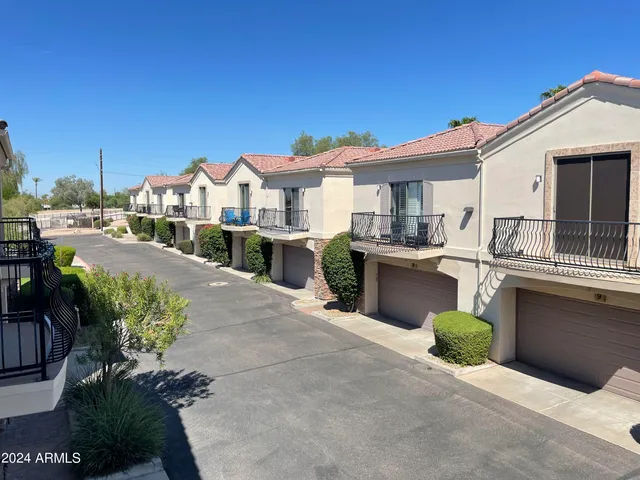 $3,750 | 7303 North 14th Street, Unit 10, Phoenix, AZ 85020