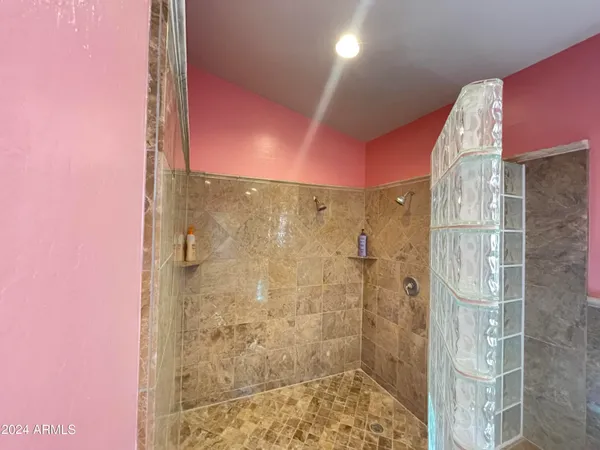 $3,750 | 7303 North 14th Street, Unit 10, Phoenix, AZ 85020