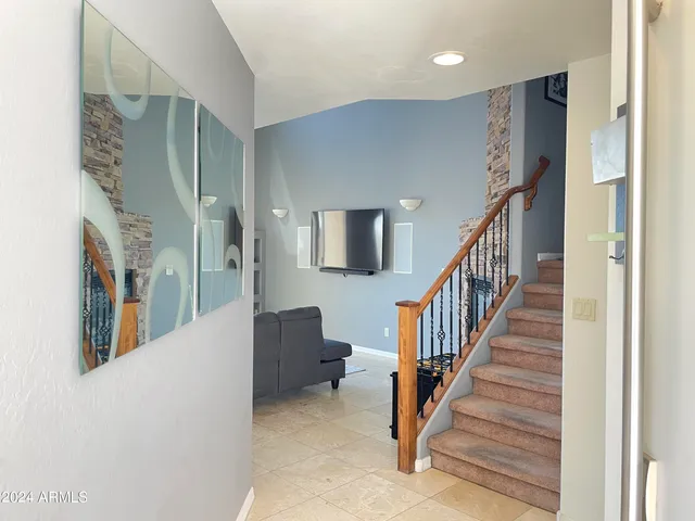 $3,750 | 7303 North 14th Street, Unit 10, Phoenix, AZ 85020