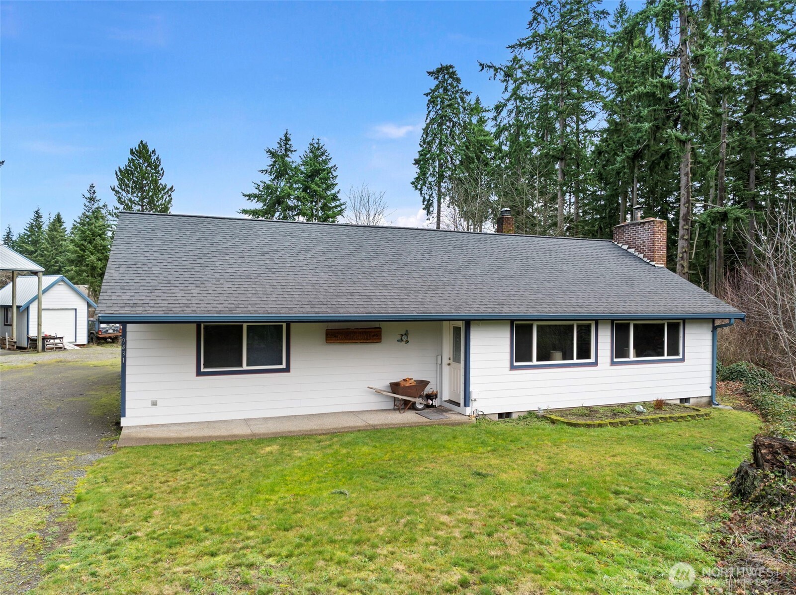 9431 Pipeline Road East Puyallup, WA 98371 - Photo 21 of 33