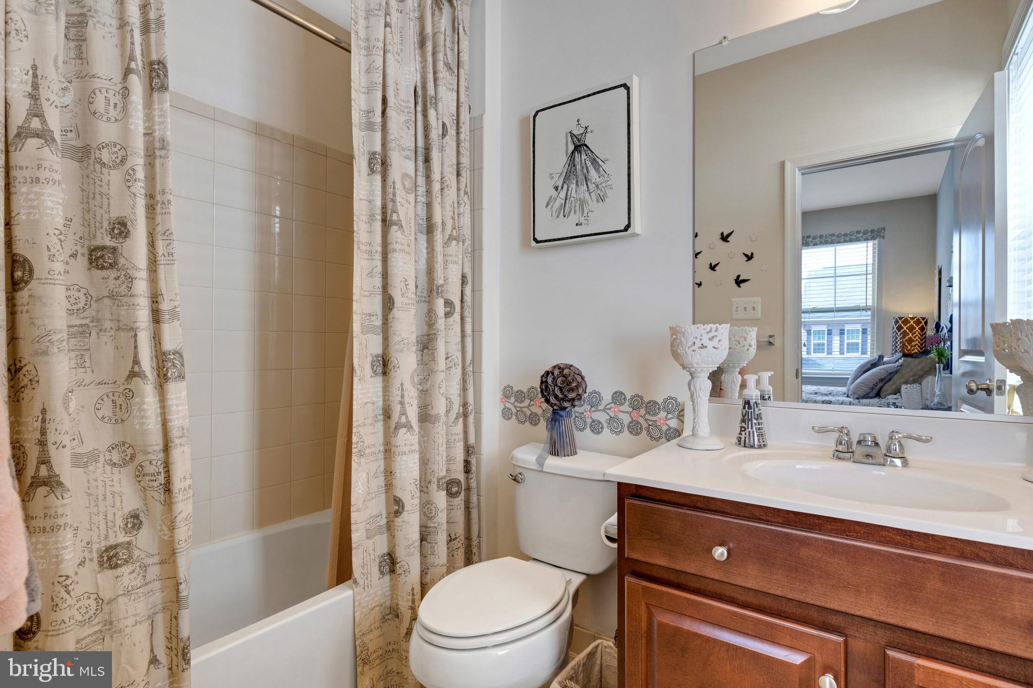 8169 Ridgely Loop Severn, MD 21144 - Photo 34 of 51 Gallery Image 34