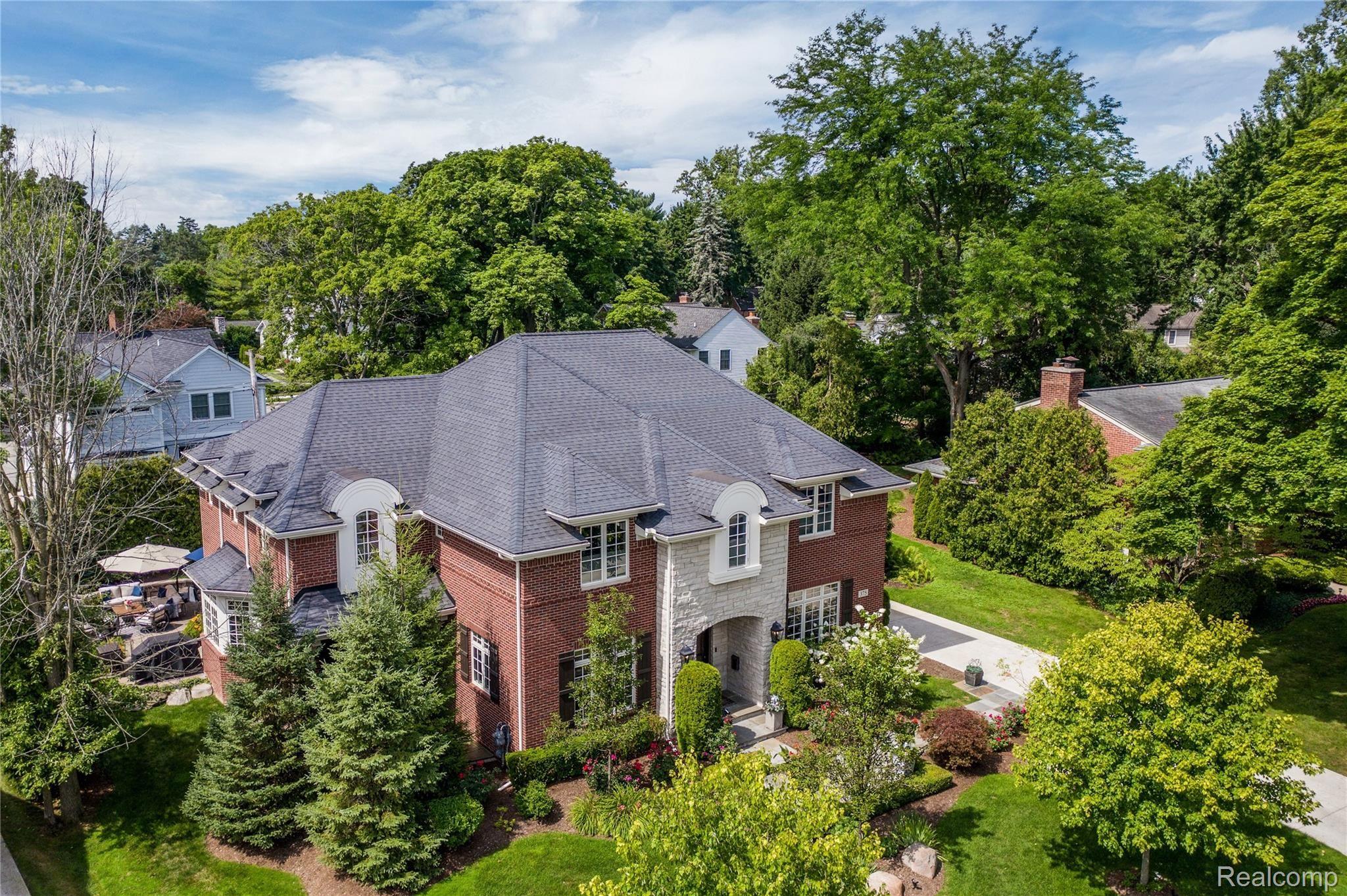 375 Glengarry Road Bloomfield Hills, MI 48301 - Photo 37 of 38 Bloomfield Village