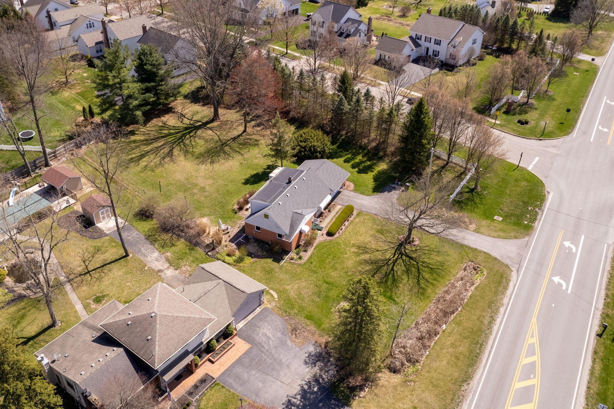 5800 Harlem Road New Albany, OH 43054 - Photo 17 of 23 1-web-or-mls-DJI_0002-HDR