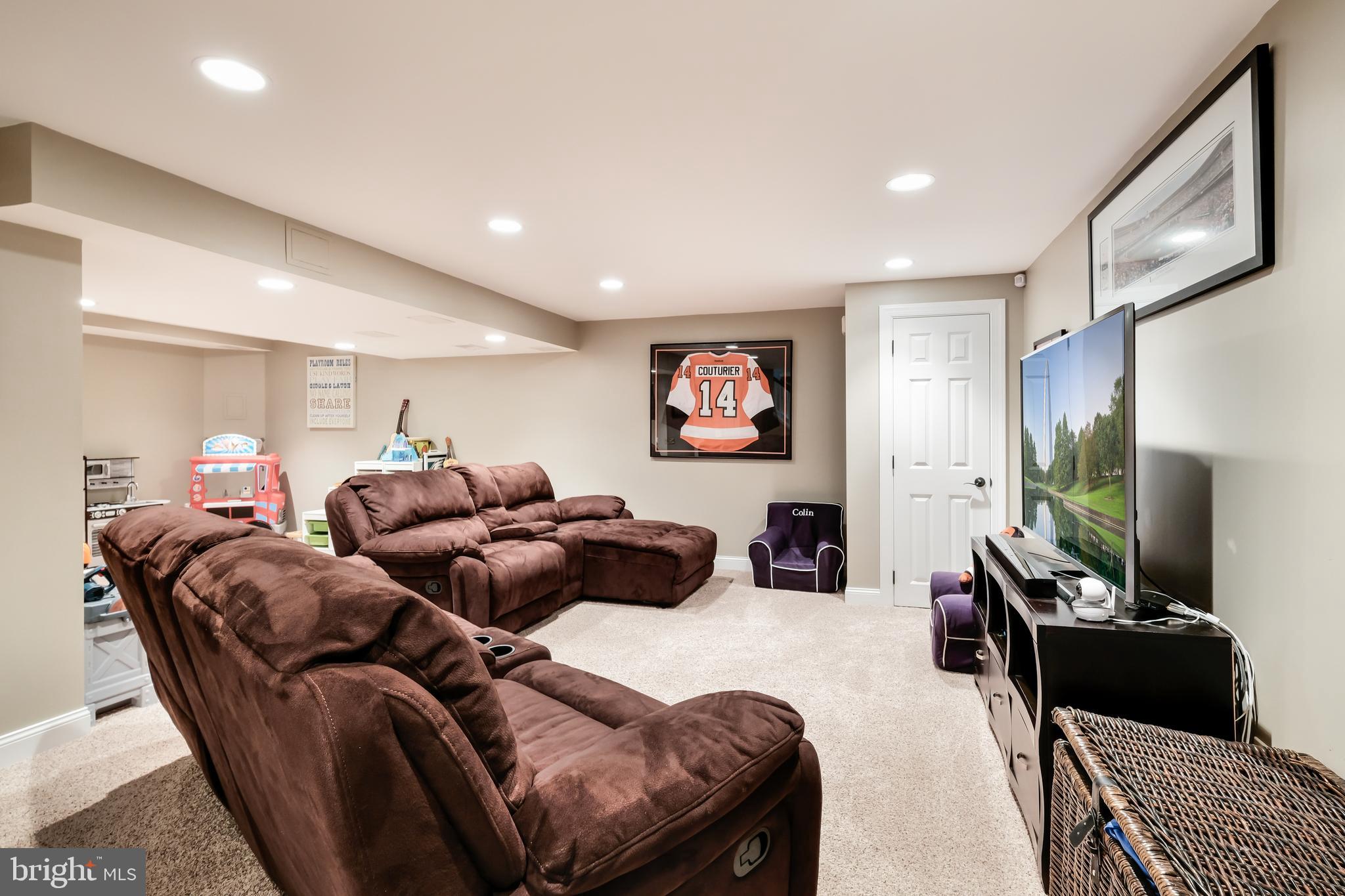 351 Kent Road Broomall, PA 19008 - Photo 28 of 31 Gallery Image 28