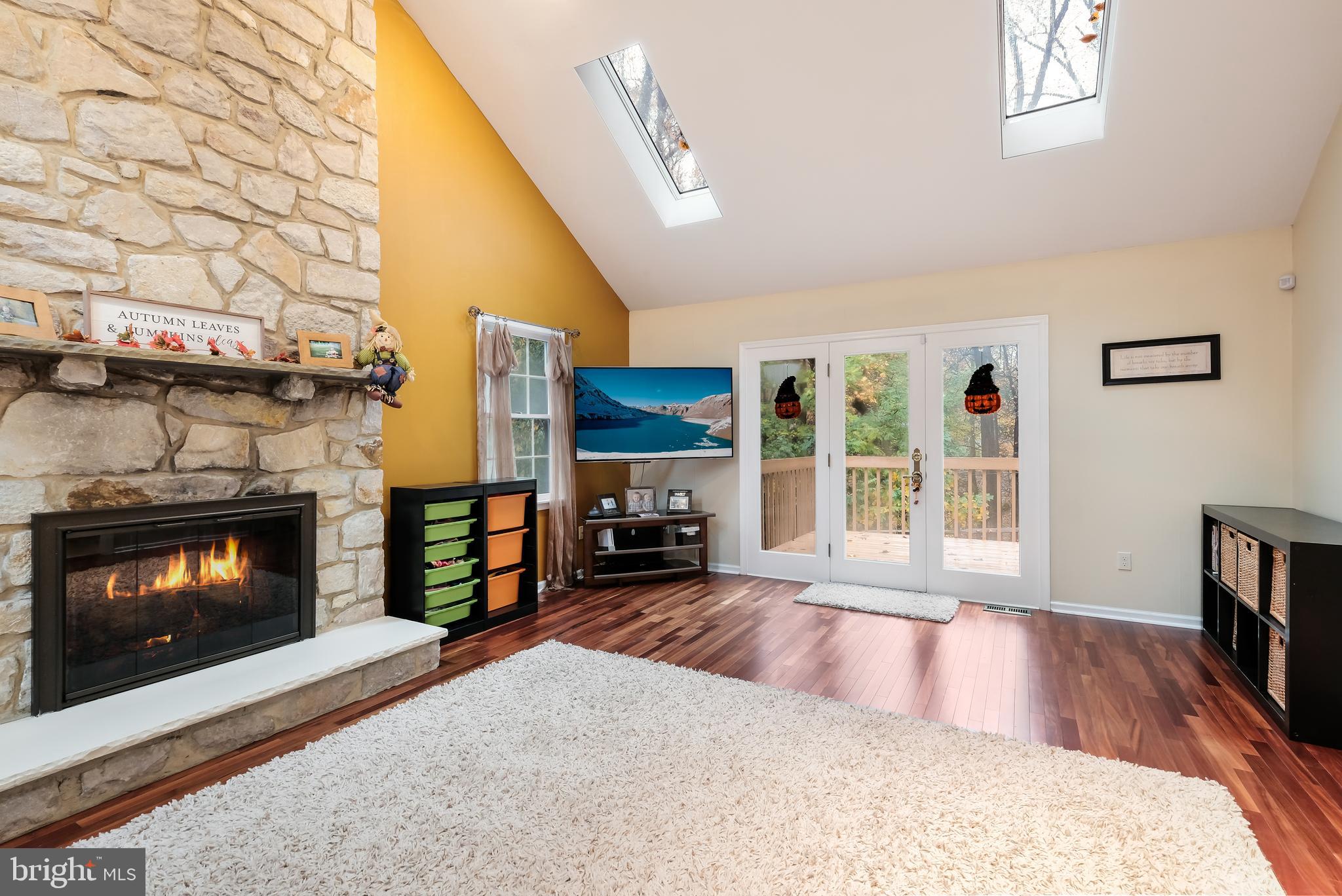 351 Kent Road Broomall, PA 19008 - Photo 9 of 31 Gallery Image 9