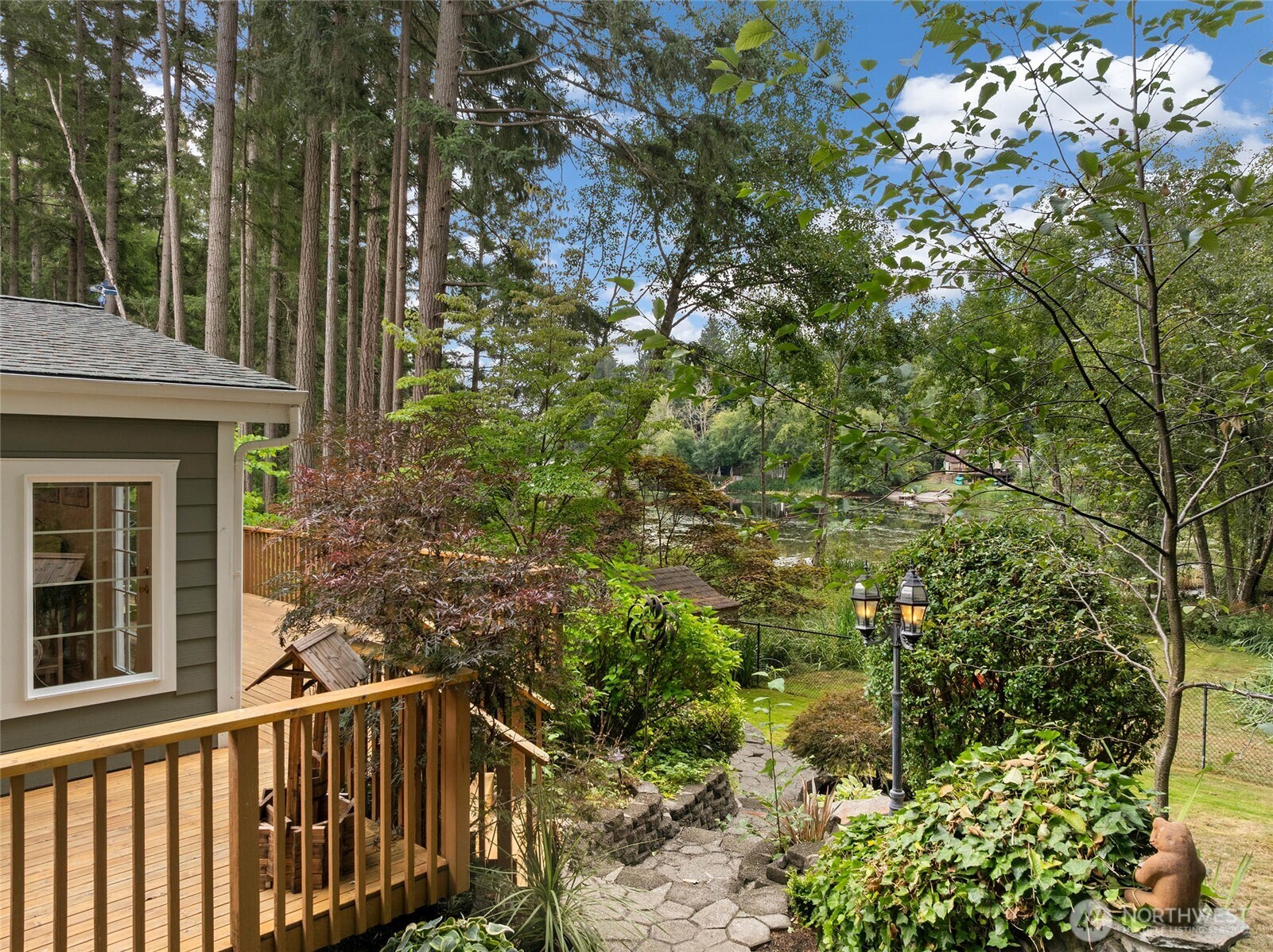 11116 Matthews Way Anderson Island, WA 98303 - Photo 27 of 40