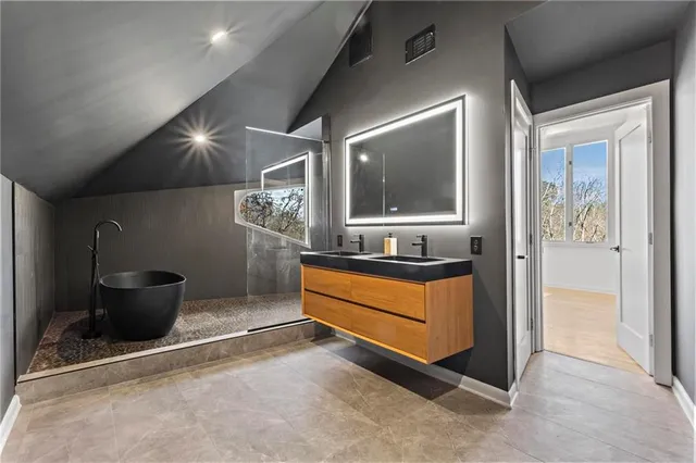 $3,450,000 | 120 Laurel Drive Northeast, Atlanta, GA 30342