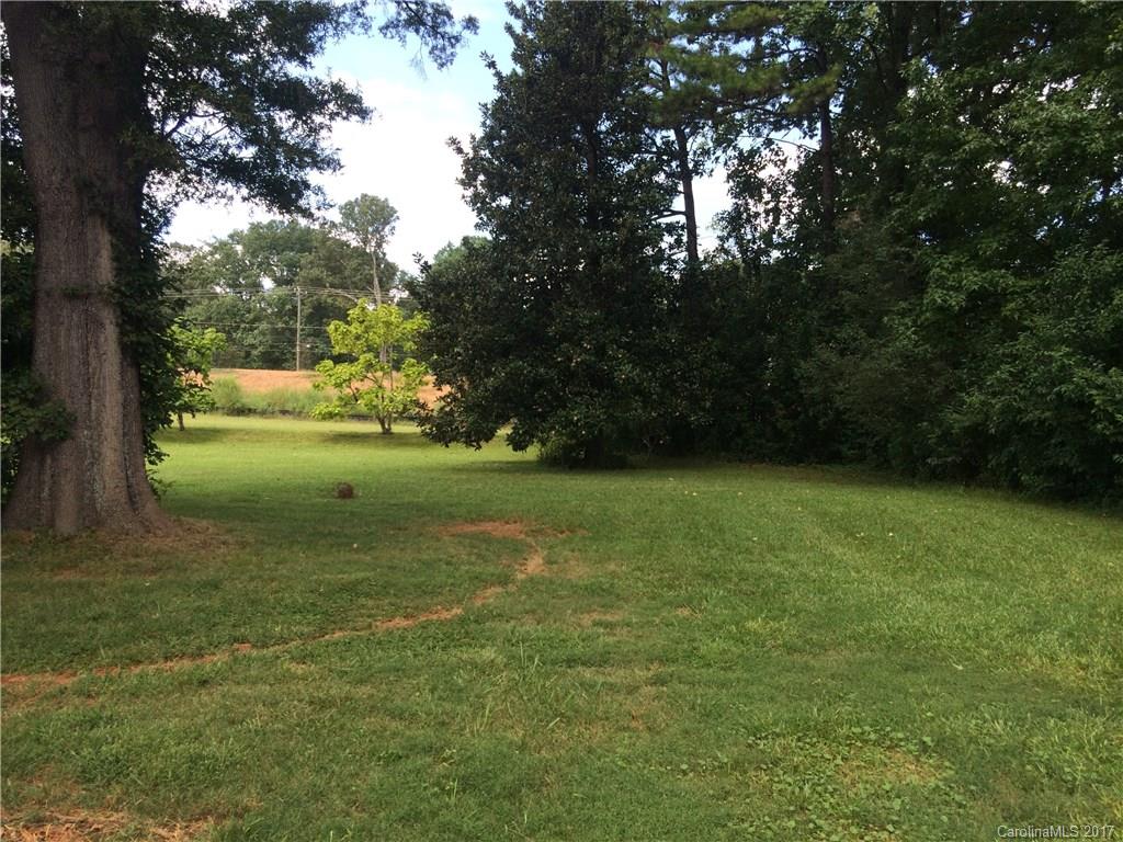7410 Mallard Creek Road Charlotte, NC 28262 - Photo 3 of 11