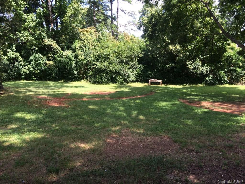 7410 Mallard Creek Road Charlotte, NC 28262 - Photo 5 of 11