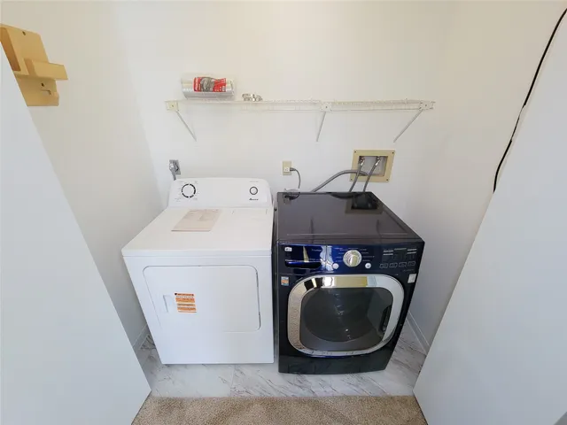 $1,800 | 10130 Berry Limb Drive, Houston, TX 77099