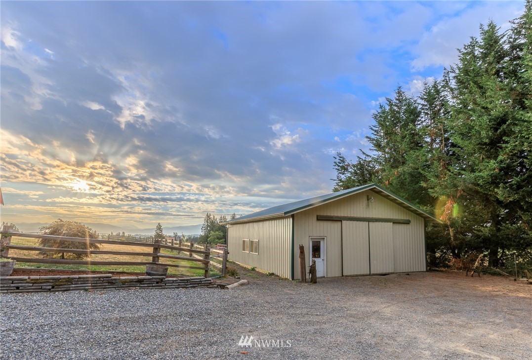 671 H Street Road Lynden, WA 98264 - Photo 34 of 39 Gallery Image 34