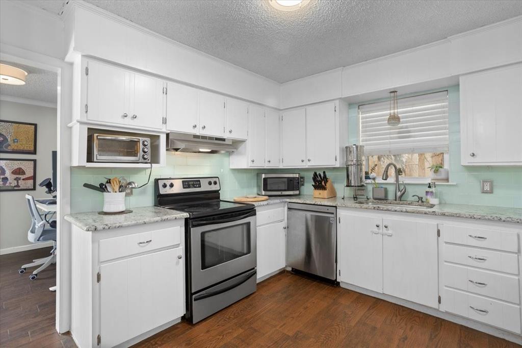 4109 Bilglade Road Fort Worth, TX 76109 - Photo 7 of 18