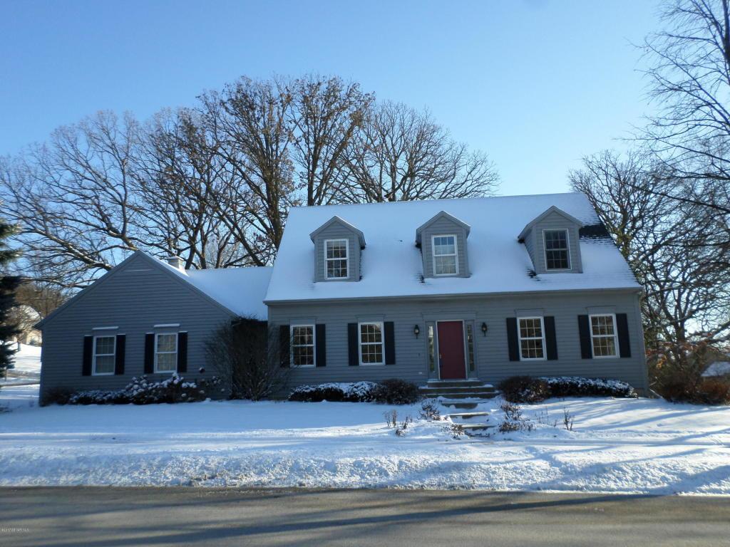 1107 Foxcroft Lane Southwest Rochester, MN 55902 - Photo 1 of 1 Gallery Image 1