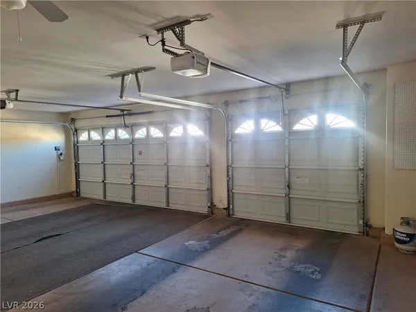 $3,500 | 9731 Drayton Avenue, Las Vegas, NV 89148